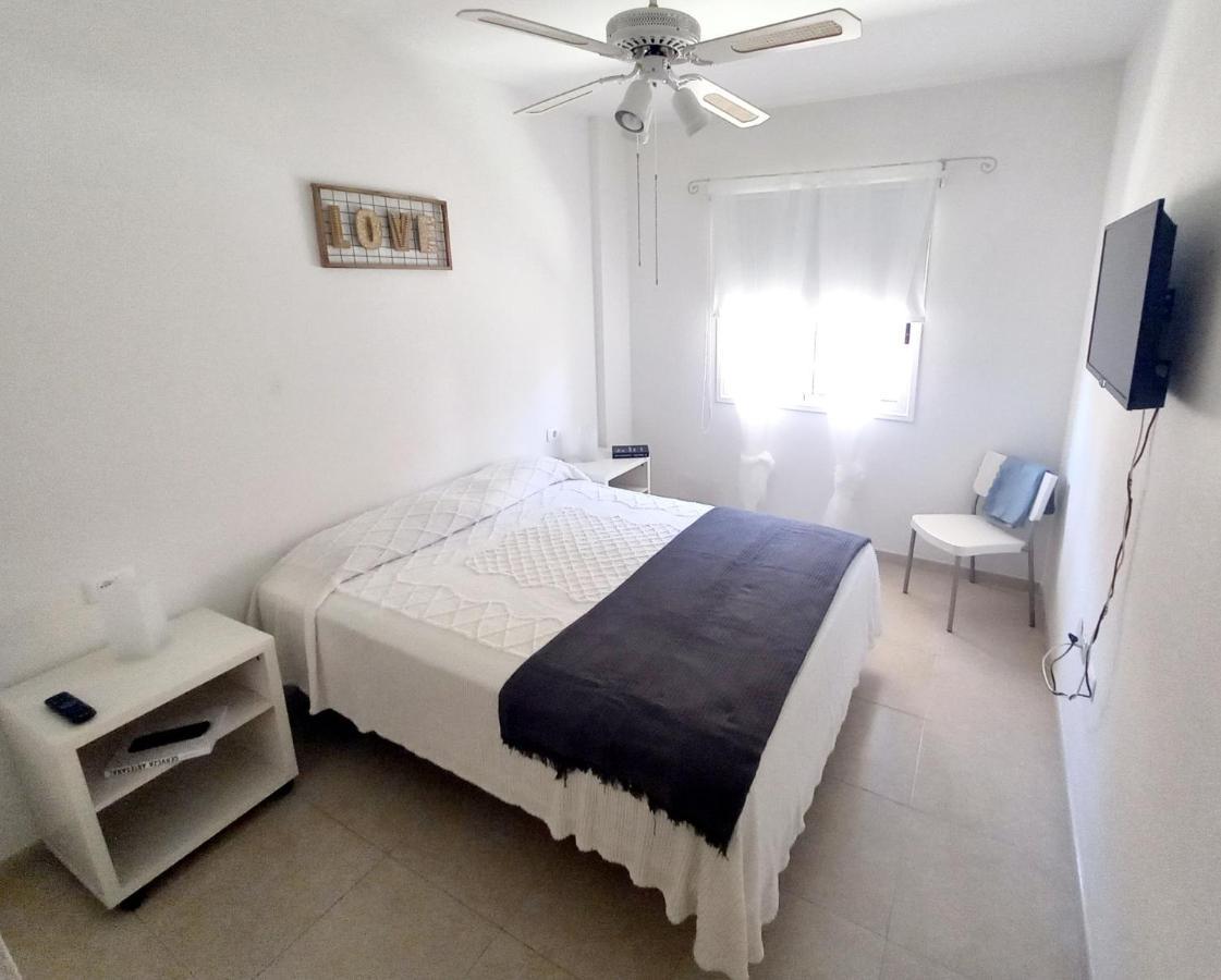 Disfruta En 1ª Linea De Playa Apartment Puertito de Guimar Bagian luar foto